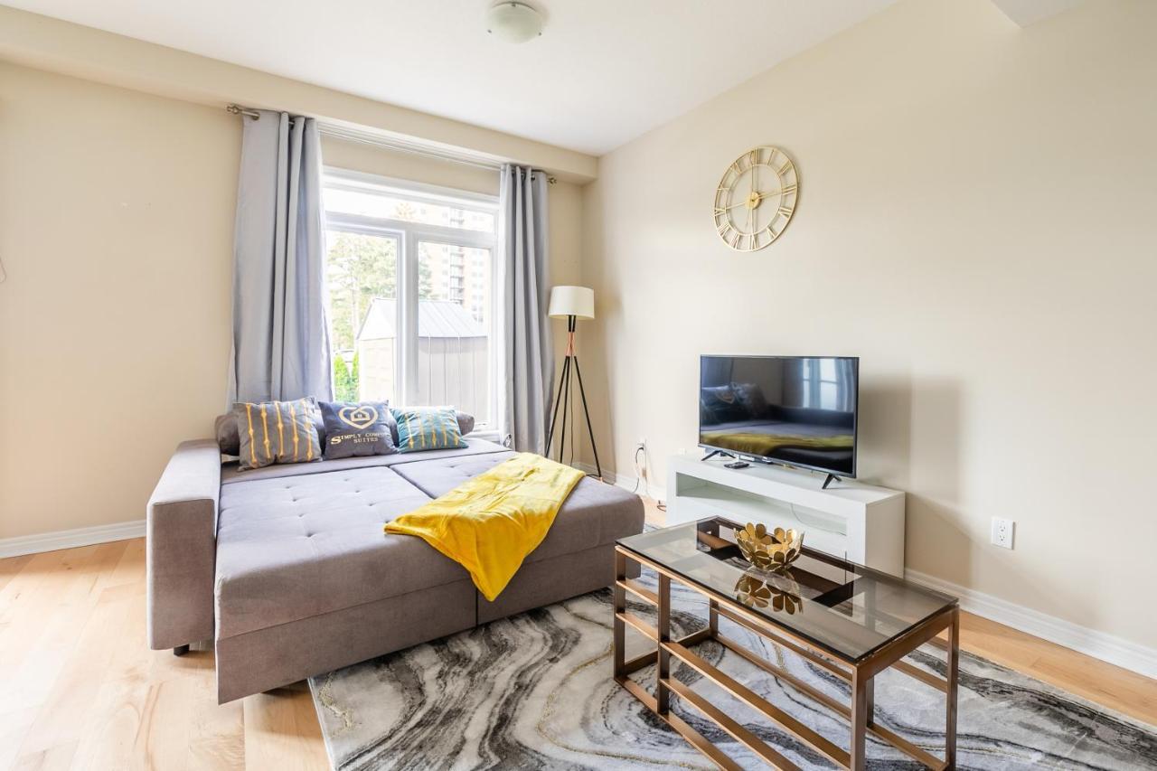 Globalstay Modern Townhomes In Lakeshore Steps To The Beach Hamilton Exteriör bild